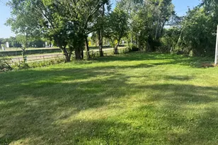 677 Dorset Ave, Ypsilanti, MI 48198 - Photo 16