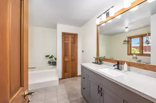 2189 W Vermontville Hwy, Charlotte, MI 48813 - Photo 22