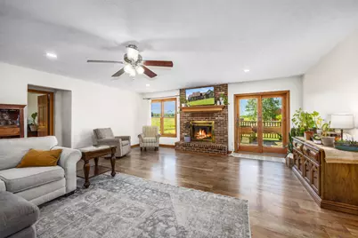 2189 W Vermontville Highway, Charlotte, MI 48813 - Photo 4