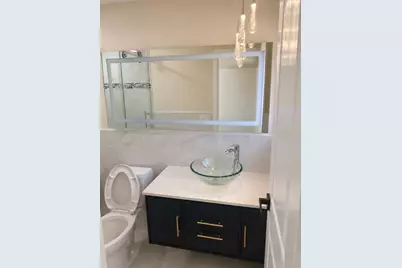 29310 Prestwick Street, Southfield, MI 48076 - Photo 8