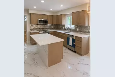 29310 Prestwick Street, Southfield, MI 48076 - Photo 4