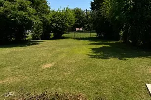 29310 Prestwick St, Southfield, MI 48076 - Photo 16