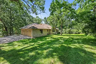 2220 Gale Rd, Ann Arbor, MI 48105 - Photo 6