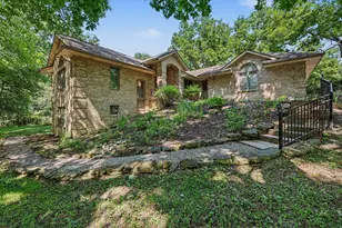 2220 Gale Rd, Ann Arbor, MI 48105 - Photo 2