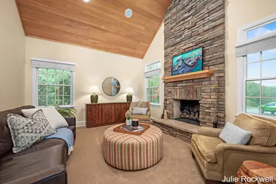1720 Flowers Crossing Drive NE, Grand Rapids, MI 49525 - Photo 24