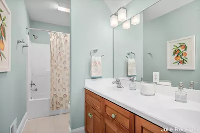 1720 Flowers Crossing Drive NE, Grand Rapids, MI 49525 - Photo 38