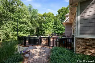 1720 Flowers Crossing Dr NE, Grand Rapids, MI 49525 - Photo 50