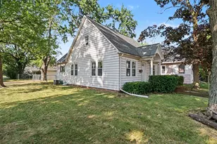 191 W Bidwell St, Battle Creek, MI 49015 - Photo 2