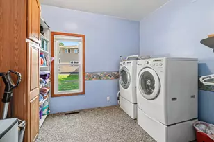 701 St Catherine St, Ludington, MI 49431 - Photo 26