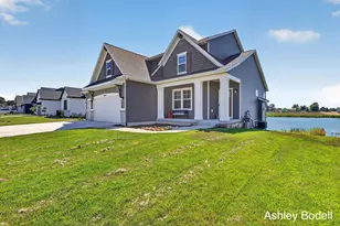 10539 Poppy Ln, Allendale, MI 49401 - Photo 2
