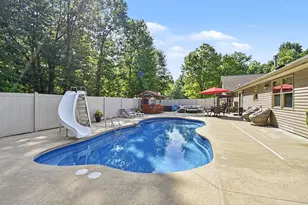 6333 Blackmar Rd, Bridgeport, MI 48722 - Photo 4
