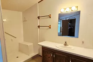 6825 Miss Ellie Ct, Kalamazoo, MI 49009 - Photo 14
