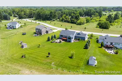 9063 Sterling Hills Drive NE, Rockford, MI 49341 - Photo 54