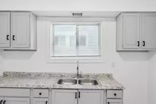 5421 Fischer St, Detroit, MI 48213 - Photo 22