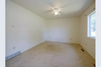 5005 Green Meadow Road, Kalamazoo, MI 49009 - Photo 6