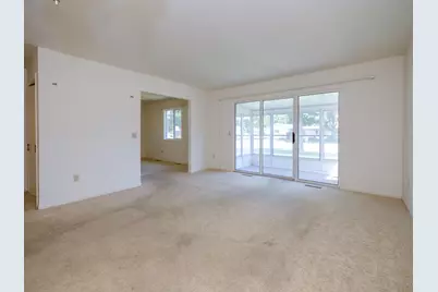 5005 Green Meadow Road, Kalamazoo, MI 49009 - Photo 4