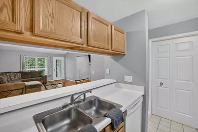 609 Curzon Court #203, Howell, MI 48843 - Photo 8