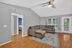 609 Curzon Ct, Howell, MI 48843 - Photo 18