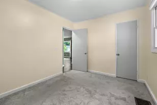 1312 Climax Ave, Kalamazoo, MI 49006 - Photo 18