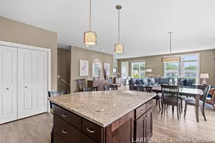 11565 S Lake Dr, Holland, MI 49424 - Photo 14