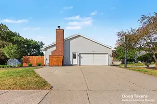 1755 Secretariat Dr SE, Kentwood, MI 49546 - Photo 4