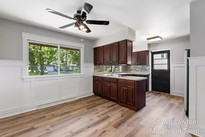 1832 Southwood Avenue, Norton Shores, MI 49441 - Photo 16