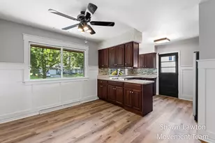 1832 Southwood Ave, Norton Shores, MI 49441 - Photo 16