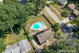 1832 Southwood Ave, Norton Shores, MI 49441 - Photo 4