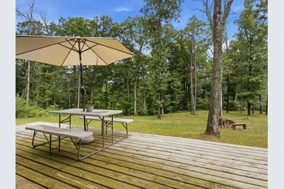 9585 E Buhler Drive, Howard City, MI 49329 - Photo 8