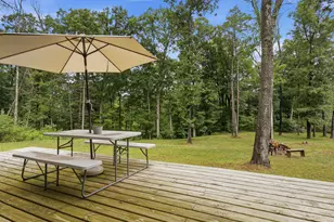 9585 E Buhler Dr, Howard City, MI 49329 - Photo 8