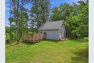 9585 E Buhler Drive, Howard City, MI 49329 - Photo 30