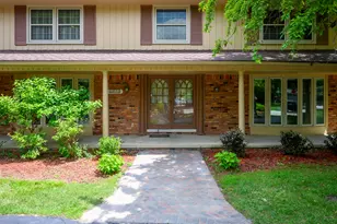 28550 Tavistock Trail, Southfield, MI 48034 - Photo 2