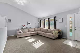 150 Gull Pointe Dr, Battle Creek, MI 49017 - Photo 4