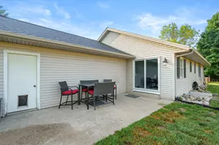 150 Gull Pointe Dr, Battle Creek, MI 49017 - Photo 28
