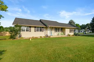 150 Gull Pointe Dr, Battle Creek, MI 49017 - Photo 24