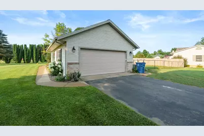 150 Gull Pointe Drive, Battle Creek, MI 49017 - Photo 26
