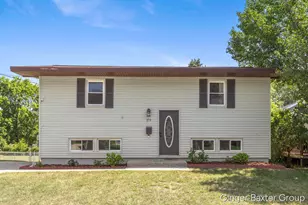 179 Highland Dr, Rockford, MI 49341 - Photo 1