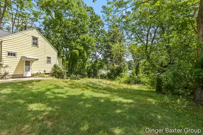 2600 Day Avenue NW, Grand Rapids, MI 49544 - Photo 16