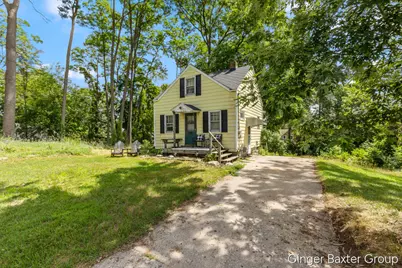 2600 Day Avenue NW, Grand Rapids, MI 49544 - Photo 2