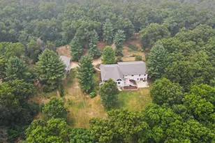 1667 Oakwood Trl, Allegan, MI 49010 - Photo 38