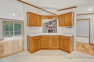 2568 Hoover St, Casnovia, MI 49318 - Photo 10