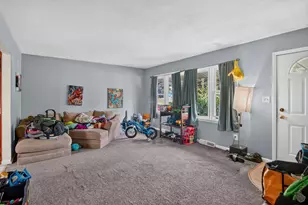 3015 John Glenn Dr, Jackson, MI 49201 - Photo 14