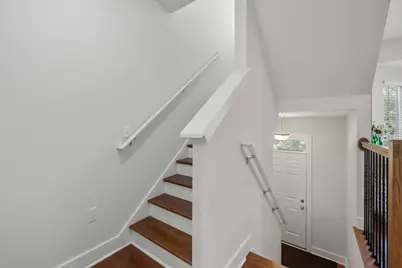 2557 W Towne Street, Ann Arbor, MI 48103 - Photo 18