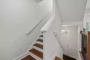 2557 W Towne St, Ann Arbor, MI 48103 - Photo 18
