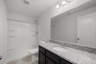 2557 W Towne St, Ann Arbor, MI 48103 - Photo 38
