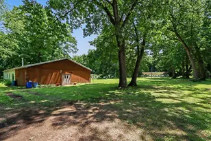 600 Grove St, Vicksburg, MI 49097 - Photo 1