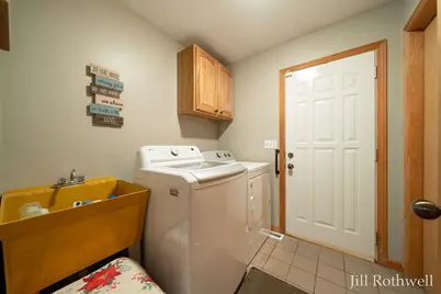 2385 Hidden Timbers Trail NE, Rockford, MI 49341 - Photo 22