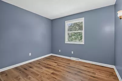 2141 Shangrai-La Drive SE, Grand Rapids, MI 49508 - Photo 10