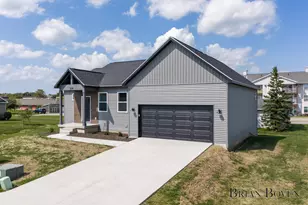 239 W Gardner Street NW, Sparta, MI 49345 - Photo 2