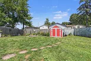 618 W Lawrence Ave, Charlotte, MI 48813 - Photo 30